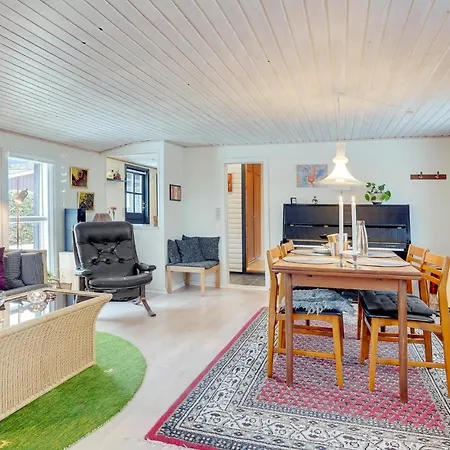 Holiday home 3 Bedroom Amazing In *